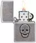 Vorschaubild: Zippo Stamped Skull in altsilber Feuerzeug offen