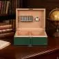 Vorschaubild: Humidor Caseti Paris grün in einer Bibliothek
