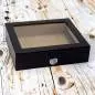 Vorschaubild: Humidor schwarz matt mit Glasdeckel auf Holz