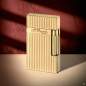 Vorschaubild: S.T. Dupont Ligne 2 gold längsgestreift 16827 Feuerzeug