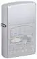 Vorschaubild: Zippo 60007824 Retro Werkstatt Satin Chrome mit Classic Car, Garage-Schriftzug und messingfarbenen Akzenten