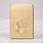 Vorschaubild: Title-Attribut Hauptbild: Zippo 60007826 Dice High Polish Brass Szene