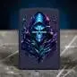 Vorschaubild: Zippo 60007894 Reaper Skull Navy Matte Black Light Szene