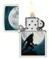 Vorschaubild: Zippo 60007919 Howling Werewolf Glow-in-the-Dark Green offen mit Flamme