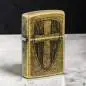 Vorschaubild: Zippo 60007850 Messing Antik graviert Vintage Cross Szene