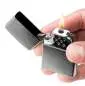 Vorschaubild: ZIPPO 65801 Yellow Flame Butan Gaseinsatz mit Feuersteinrad offen mit Flamme