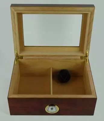 Produktbild: Angelo Humidor Nussbaumholz-Optik mit Sichtfenster offen