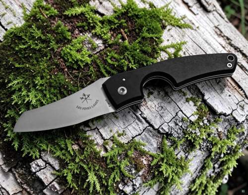 Produktbild: Fines Lames Le Petit Ebony Wood Waldszene