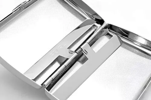 Produktbild: Zigarettenetui Pearl Metall silbern für 20 IQOS offen