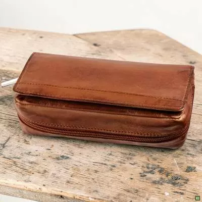 Produktbild: Angelo Pfeifentasche Ziegen-Leder braun 2 Pfeifen Szene