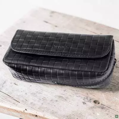 Produktbild: Angelo Pfeifentasche Rindsleder schwarz in Weboptik Szene