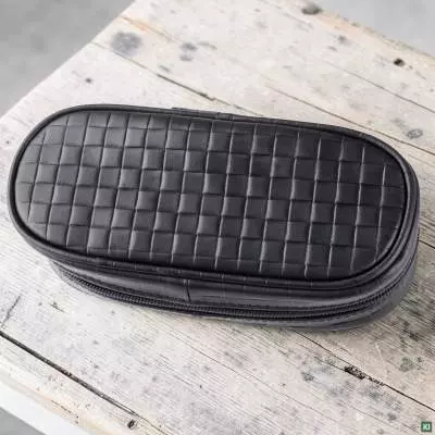 Produktbild: Angelo Pfeifentasche Rindsleder schwarz in Weboptik