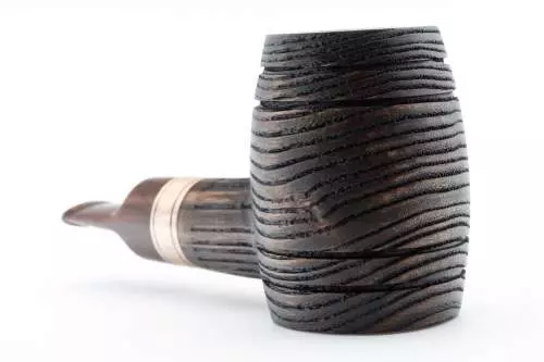 Produktbild: Rattray’s Devil's Cut G Brown Pfeife von vorne