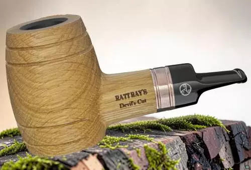Produktbild: Rattray’s Devil's Cut G Oak Smooth Pfeife Szene
