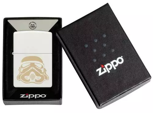 Produktbild: Zippo Original Stormtrooper Helmet Design weiß matt Feuerzeug Verpackung