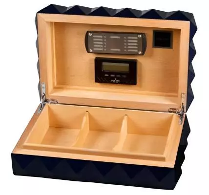 Produktbild: Humidor Quasar schwarz matt offen