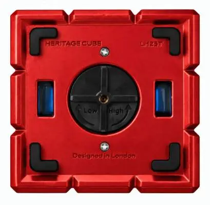 Produktbild: Colibri Heritage Cube rot Tischfeuerzeug Unterseite