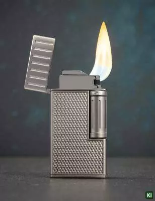 Produktbild: Colibri Feuerzeug Julius II gunfarbend mit Flamme