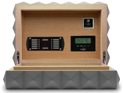 Produktbild: Colibri Humidor Quasar gun offen nebeneinander