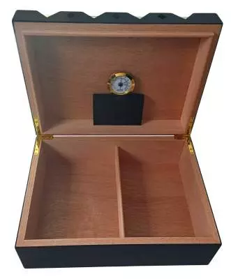 Produktbild: Humidor schwarz matt - Gold offen
