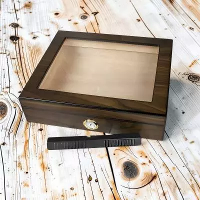 Produktbild: Humidor Walnuss-Finish Glasdeckel auf Holz