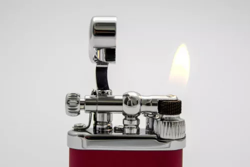 Produktbild: IM Corona Old Boy Pfeifenfeuerzeug chrom rot 64-3106