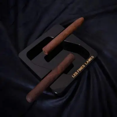 Produktbild: Les Fines Lames DYAD Black Obsidian voll belegt