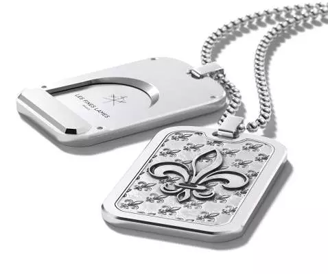 Produktbild: Les Fines Lames LE TAG T100 Fleur de Lys Silver liegend