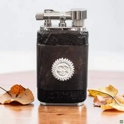 Produktbild: Mastro de Paja Maestro Sole Sandblast Black - Tischszene