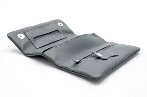 Produktbild: Mestango Frost in Leder grau 2016-6 Tabaktasche Drehertasche offen