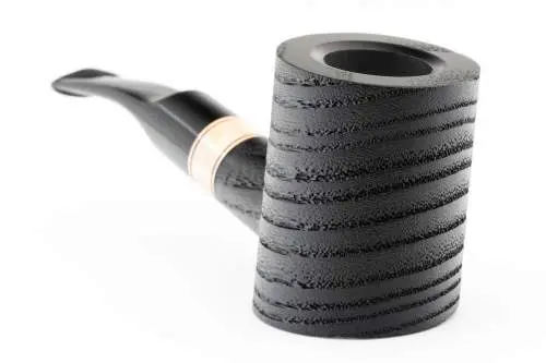 Produktbild: Rattray's Distillery G Black 128 Half-Bent Cherrywood - Frontansicht