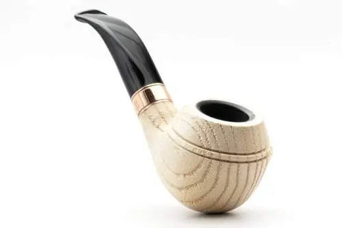 Produktbild: Rattray's Distillery G Natural 105 Half-Bent Rhodesian - Frontansicht