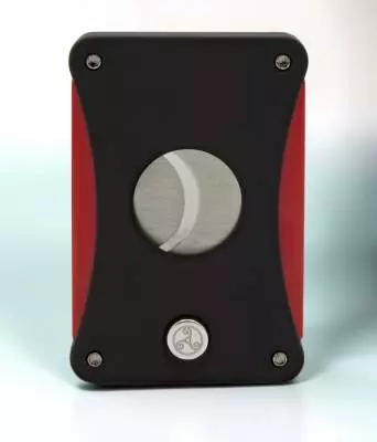 Produktbild: Rattray's Heavy Harry Black-Red Zigarrencutter im Licht