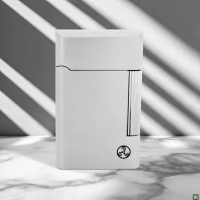 Produktbild: Rattray's Bel Chrome Satin Pfeifenfeuerzeug stehend