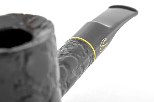 Produktbild: Savinelli Alligator Black 311 Half-Bent Cherrywood - Detailansicht