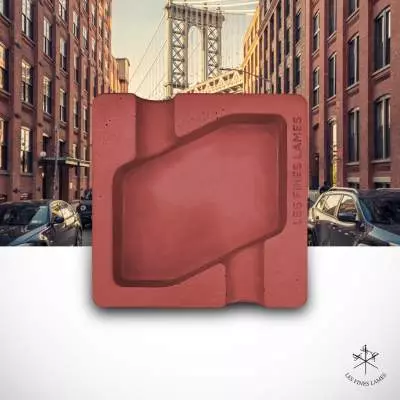 Produktbild: Les Fines Lames Dyad Red Banner