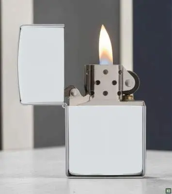 Produktbild: Zippo 60006080 High Polish Sterling Silver Armor Case offen mit Flamme
