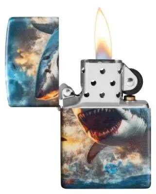 Produktbild: Zippo 60007819 Shark Jump Hai Angriff 540° Color offen mit Flamme