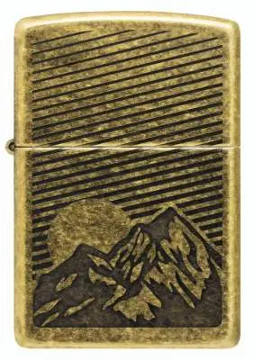 Produktbild: Zippo 60007936 Mountain Antique Brass – gravierte Berge im Lustre-Design Frontansicht
