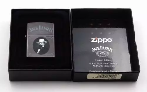 Produktbild: Zippo Jack Daniel´s Grey Dusk Limited Edition Innenverpackung