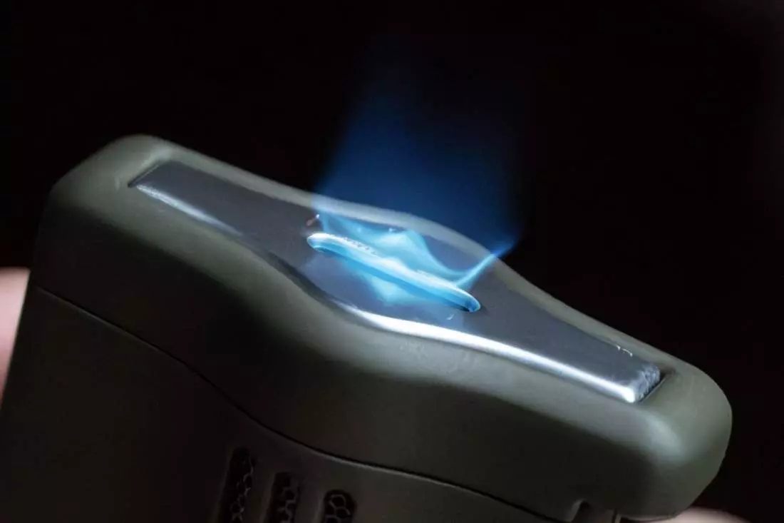 Produktbild: Les Fines Lames Le Feu RS ODG Green Feuerzeug Famme