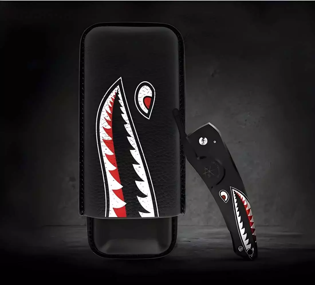Produktbild: Les Fines Lames Le Petit Flying Tigers mit Cigar Case