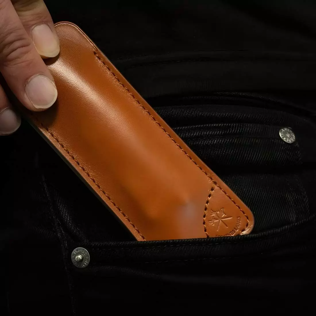 Produktbild: Les Fines Lames Lederetui Sheath Tan für die Hosentasche