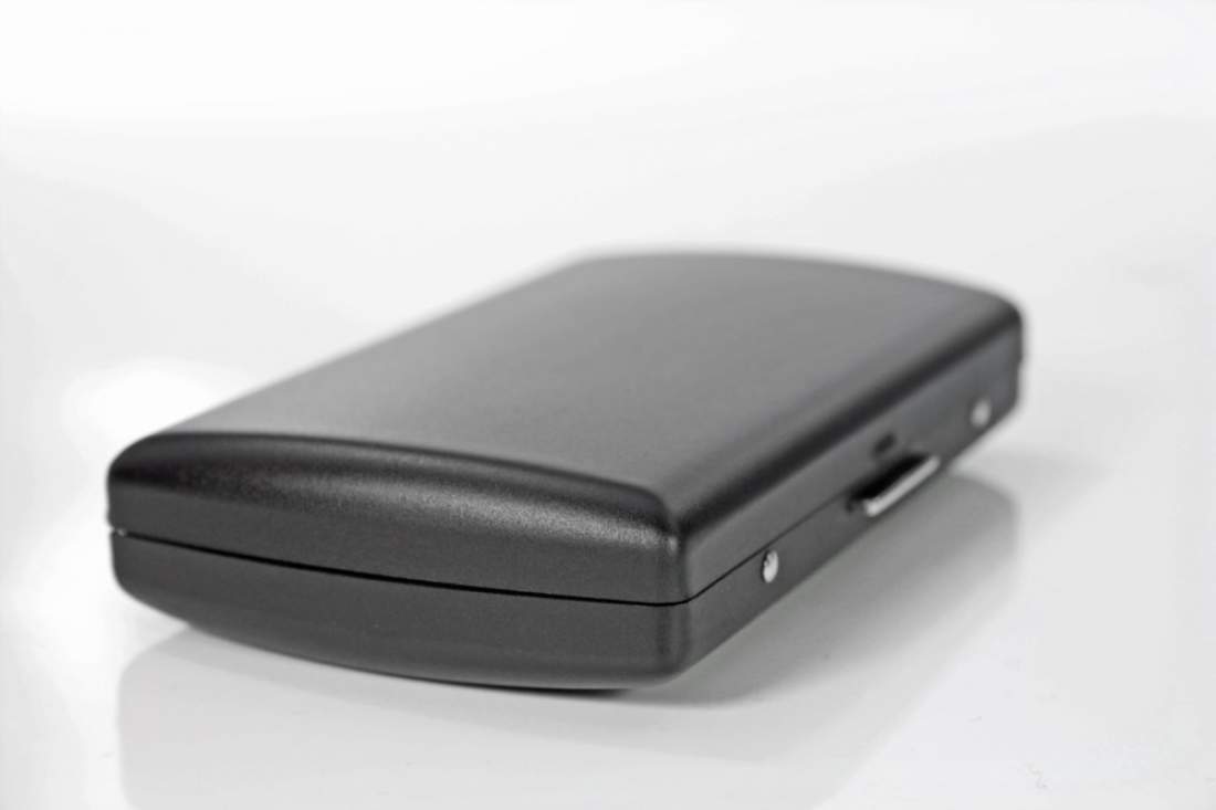 Produktbild: Zigarettenetui Pearl Metall schwarz matt 12er