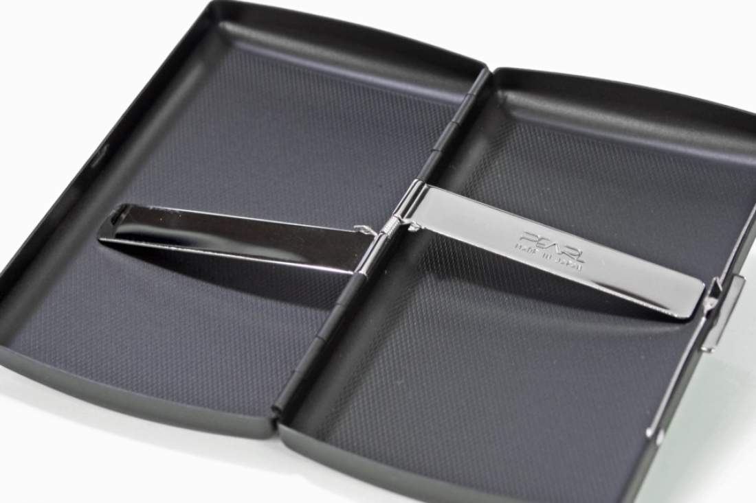 Produktbild: Zigarettenetui Zigarettenetui Pearl Metall schwarz matt 12er