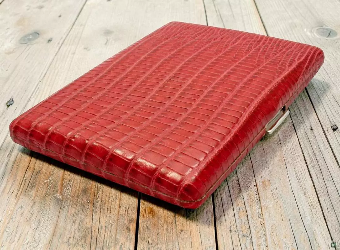 Produktbild: Zigarettenetui Pearl Metall Leder rot Eidechse 9er Szene