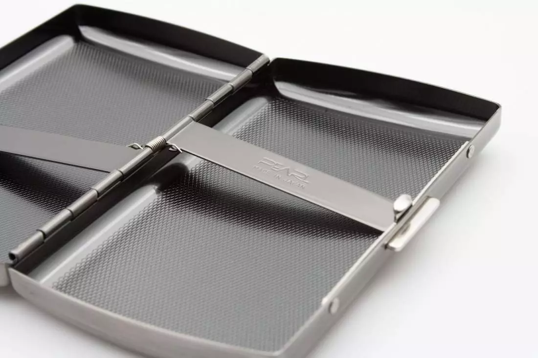 Produktbild: Zigarettenetui Pearl Metall Silberfarben 12er Bügel