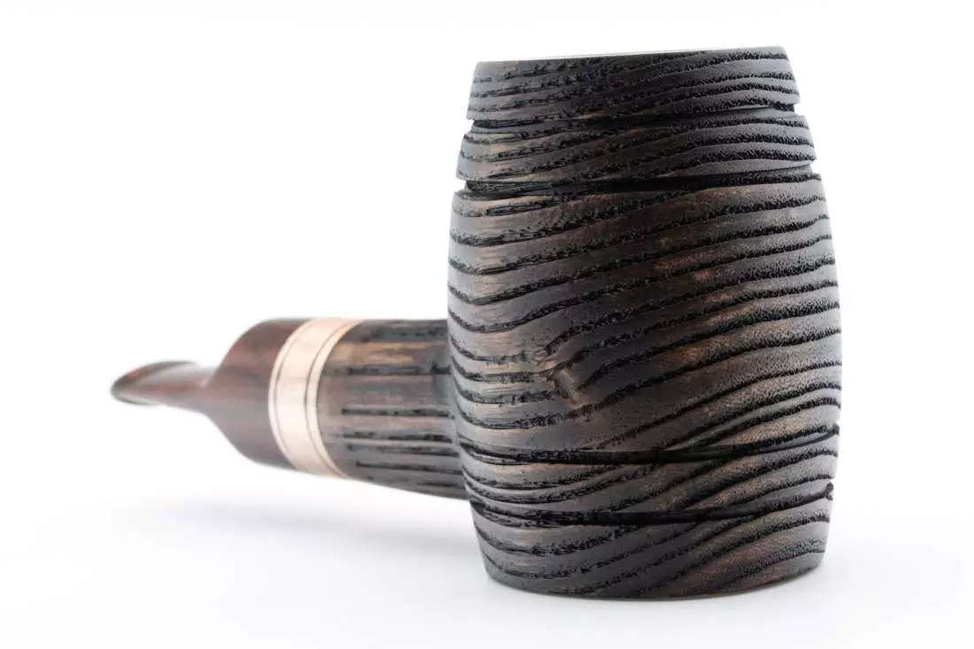 Produktbild: Rattray’s Devil's Cut G Brown Pfeife von vorne