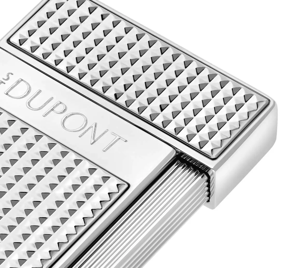 Produktbild: S.T. Dupont Slimmy Feuerzeug chrom Diamond Flamme Ausschnitt
