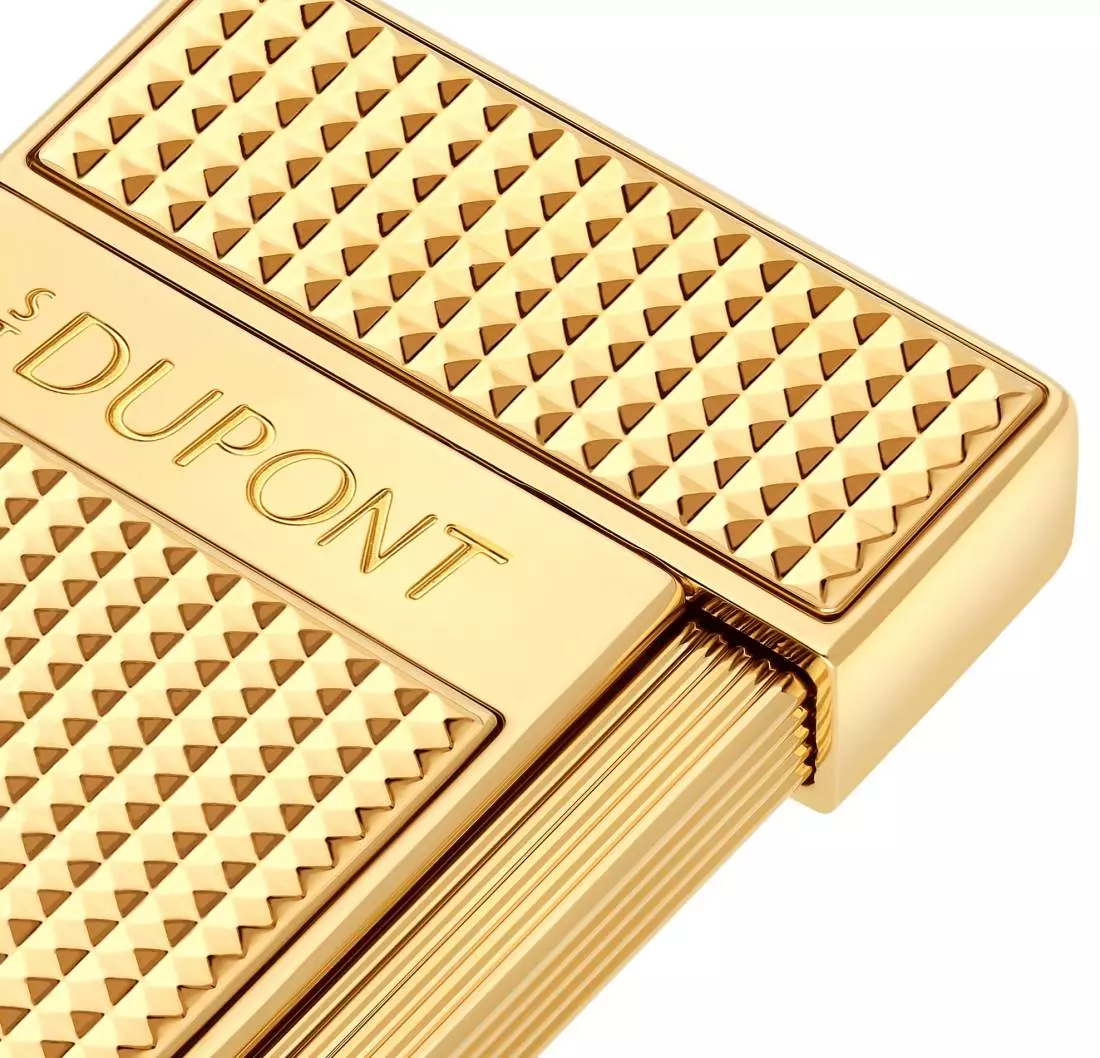 Produktbild: S.T. Dupont Slimmy Feuerzeug gold Diamond Ausschnitt